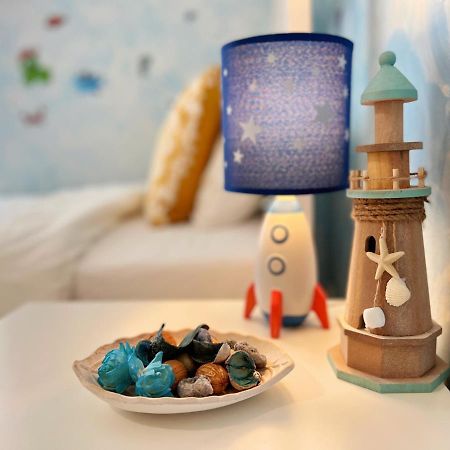 Cozy Fairytal Garden Apartment, Family Friendly, Free Parking, 15 Min To Airport Атина Екстериор снимка