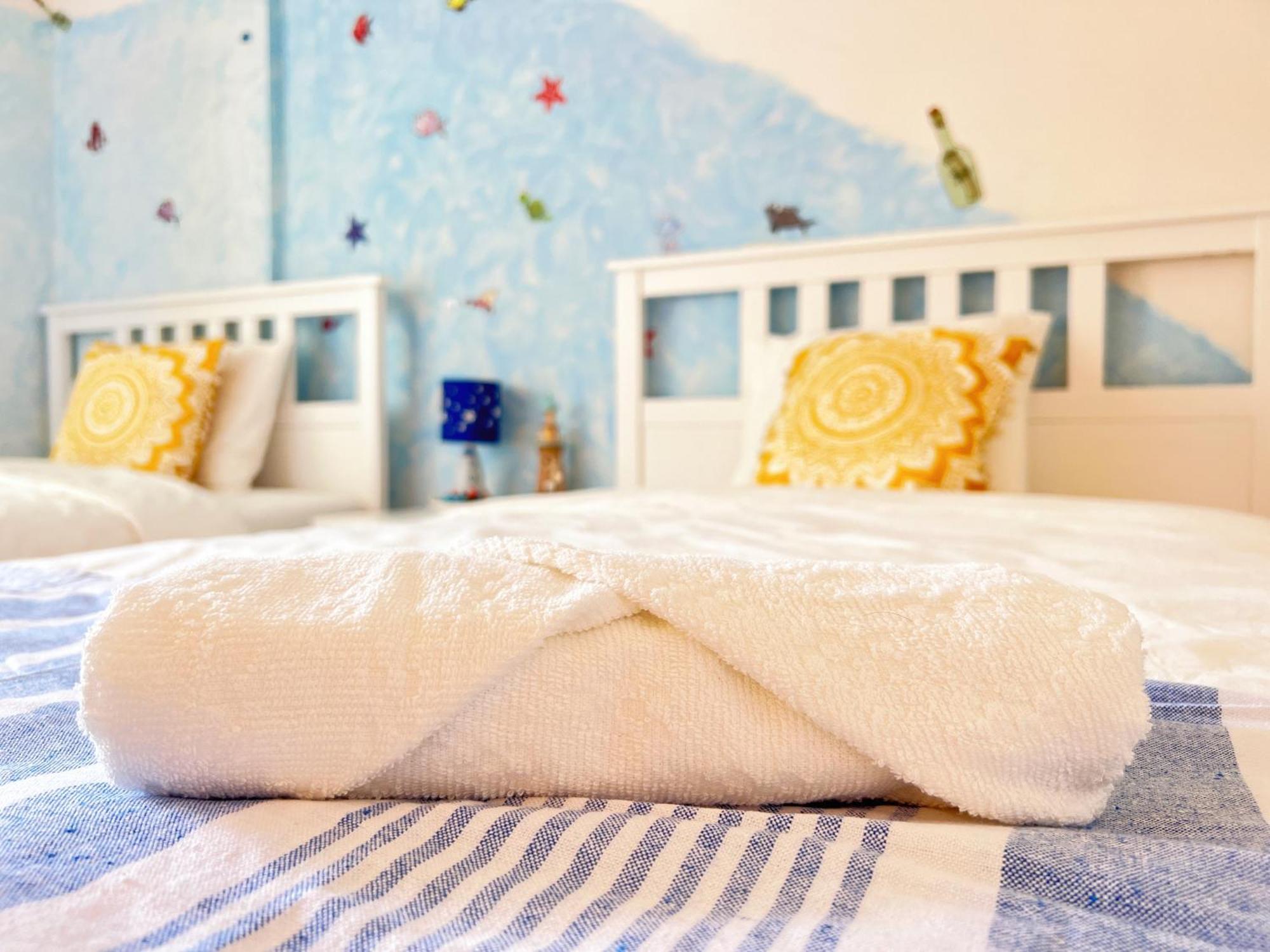 Cozy Fairytal Garden Apartment, Family Friendly, Free Parking, 15 Min To Airport Атина Екстериор снимка