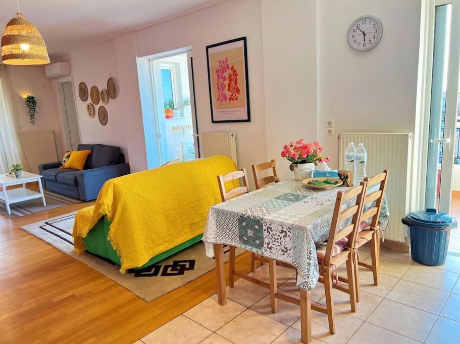 Cozy Fairytal Garden Apartment, Family Friendly, Free Parking, 15 Min To Airport Атина Екстериор снимка